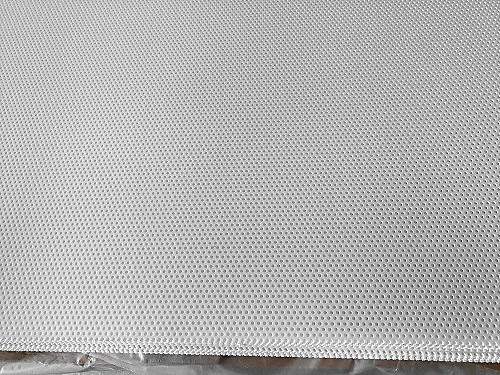 小孔白色pvc冲孔板需要折弯处理